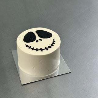 skellington mini cake